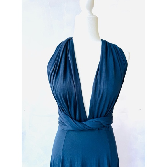 Arkitect Convertible Multiway Wrap Dress. - Picture 8 of 10